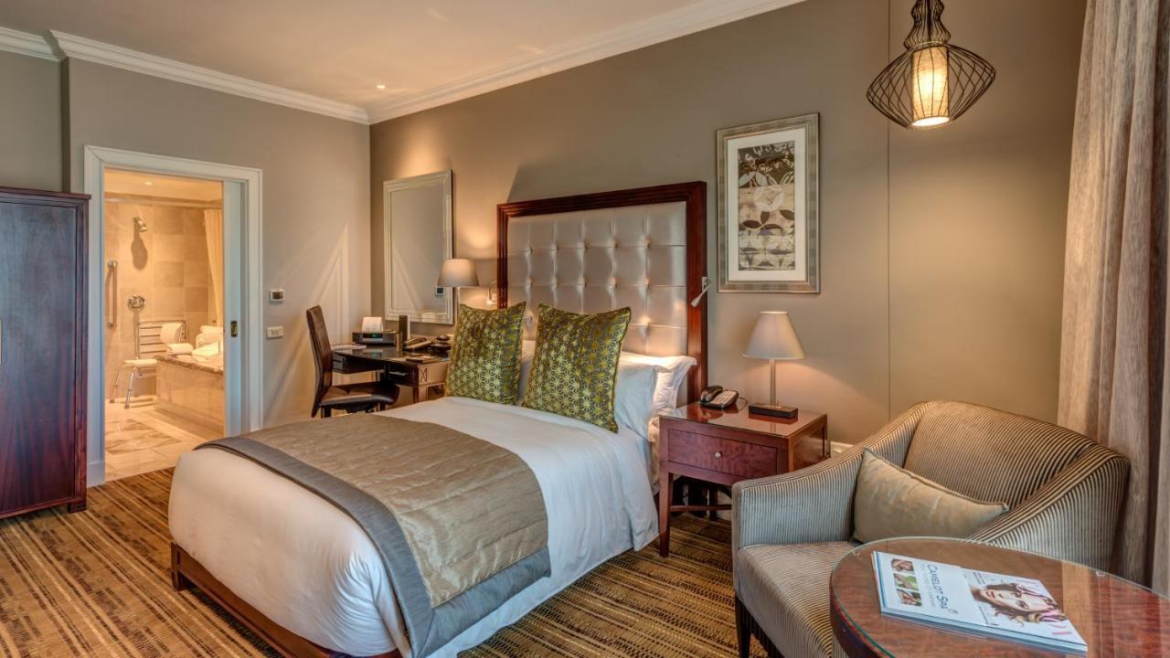 Intercontinental Johannesburg Or Tambo Airport Hotel By Ihg Kempton Park Extérieur photo
