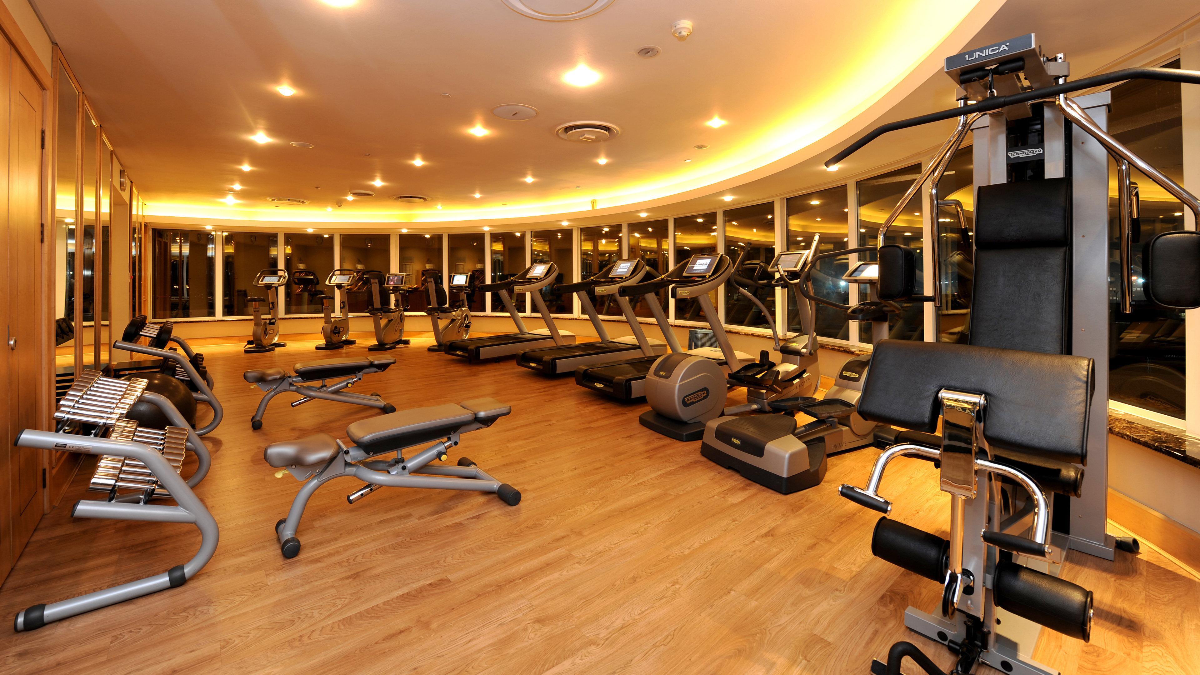 Intercontinental Johannesburg Or Tambo Airport Hotel By Ihg Kempton Park Extérieur photo A gym in a hotel