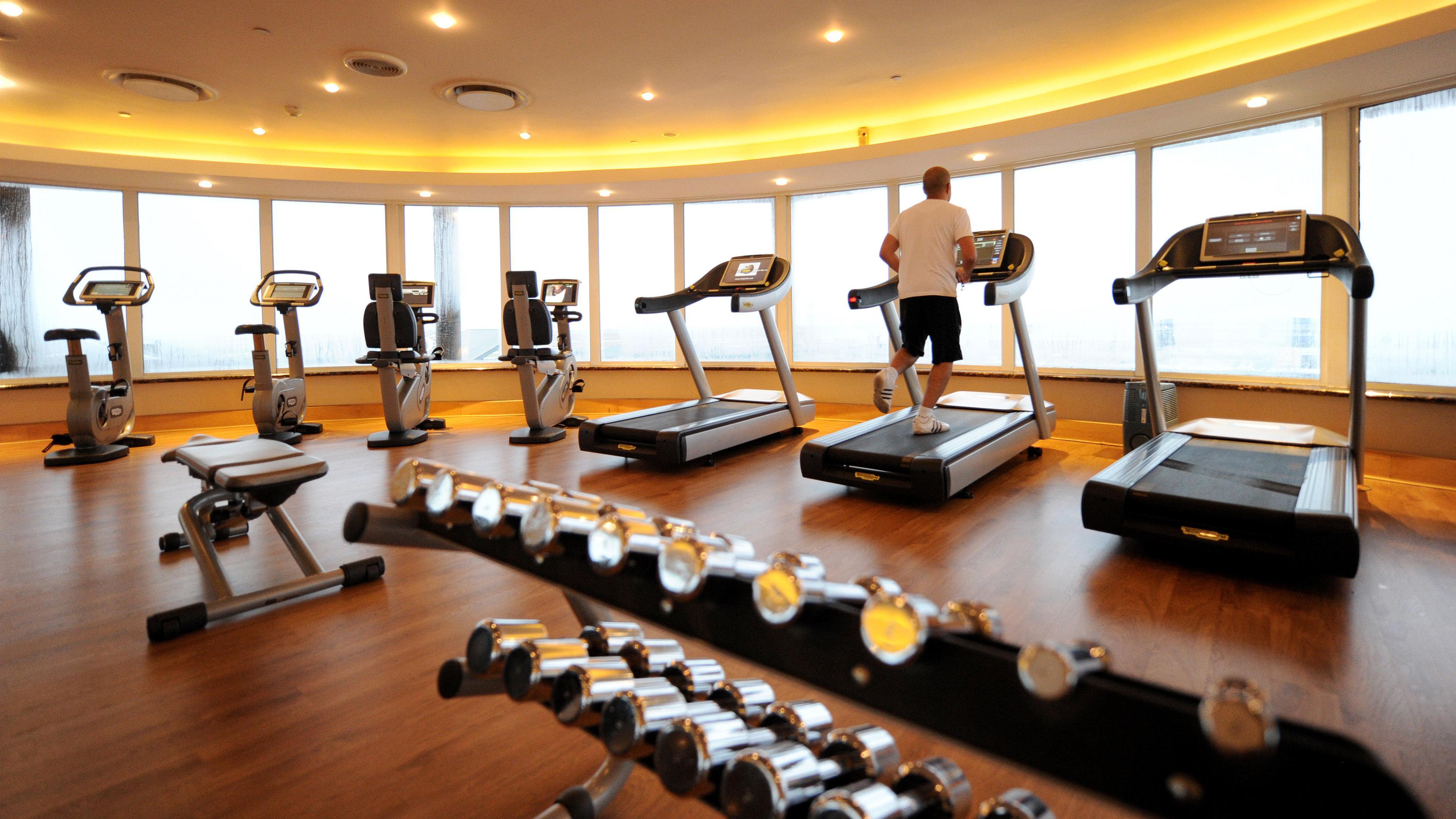 Intercontinental Johannesburg Or Tambo Airport Hotel By Ihg Kempton Park Extérieur photo A gym