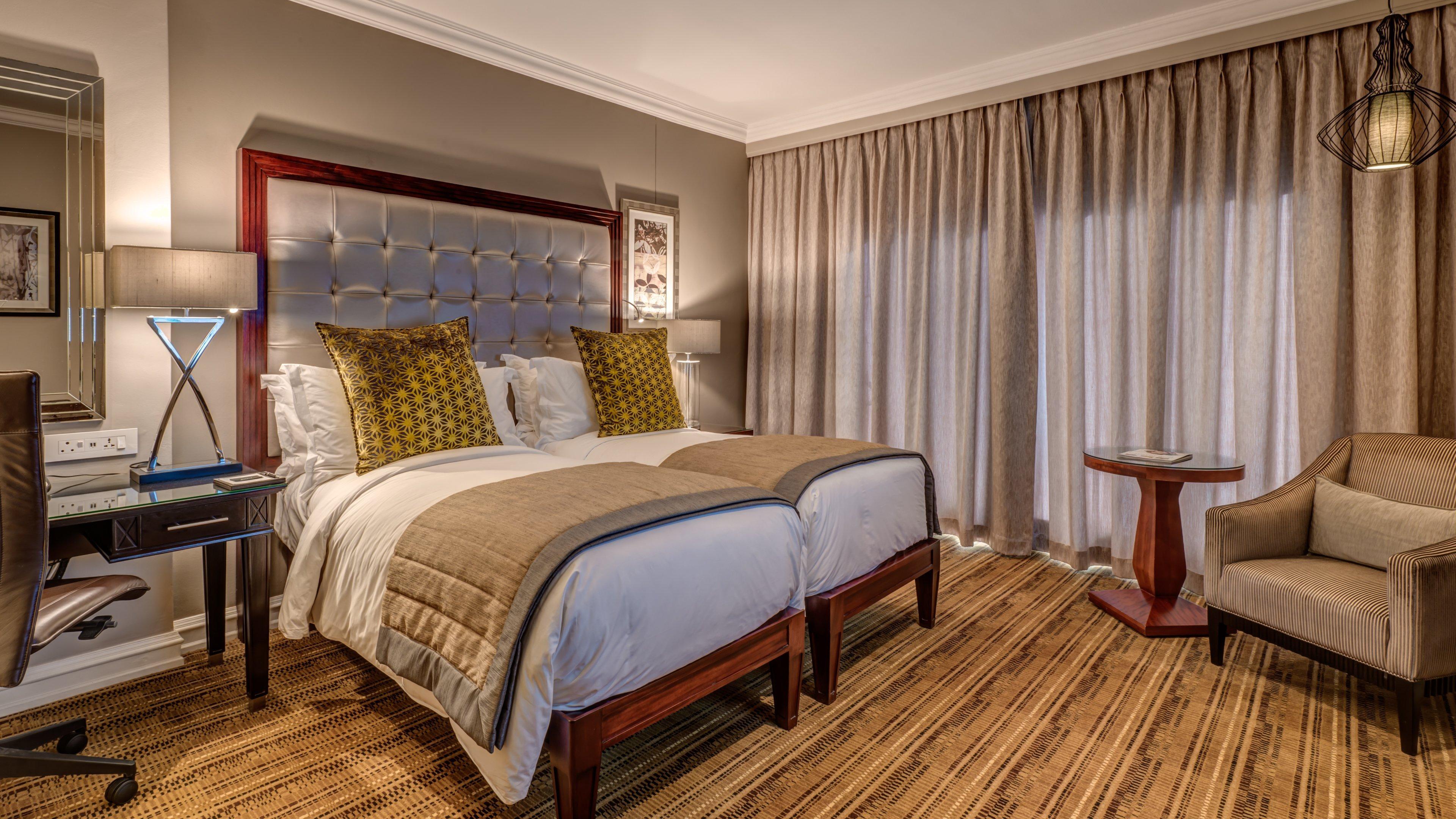 Intercontinental Johannesburg Or Tambo Airport Hotel By Ihg Kempton Park Extérieur photo A bedroom at the Cape Grace