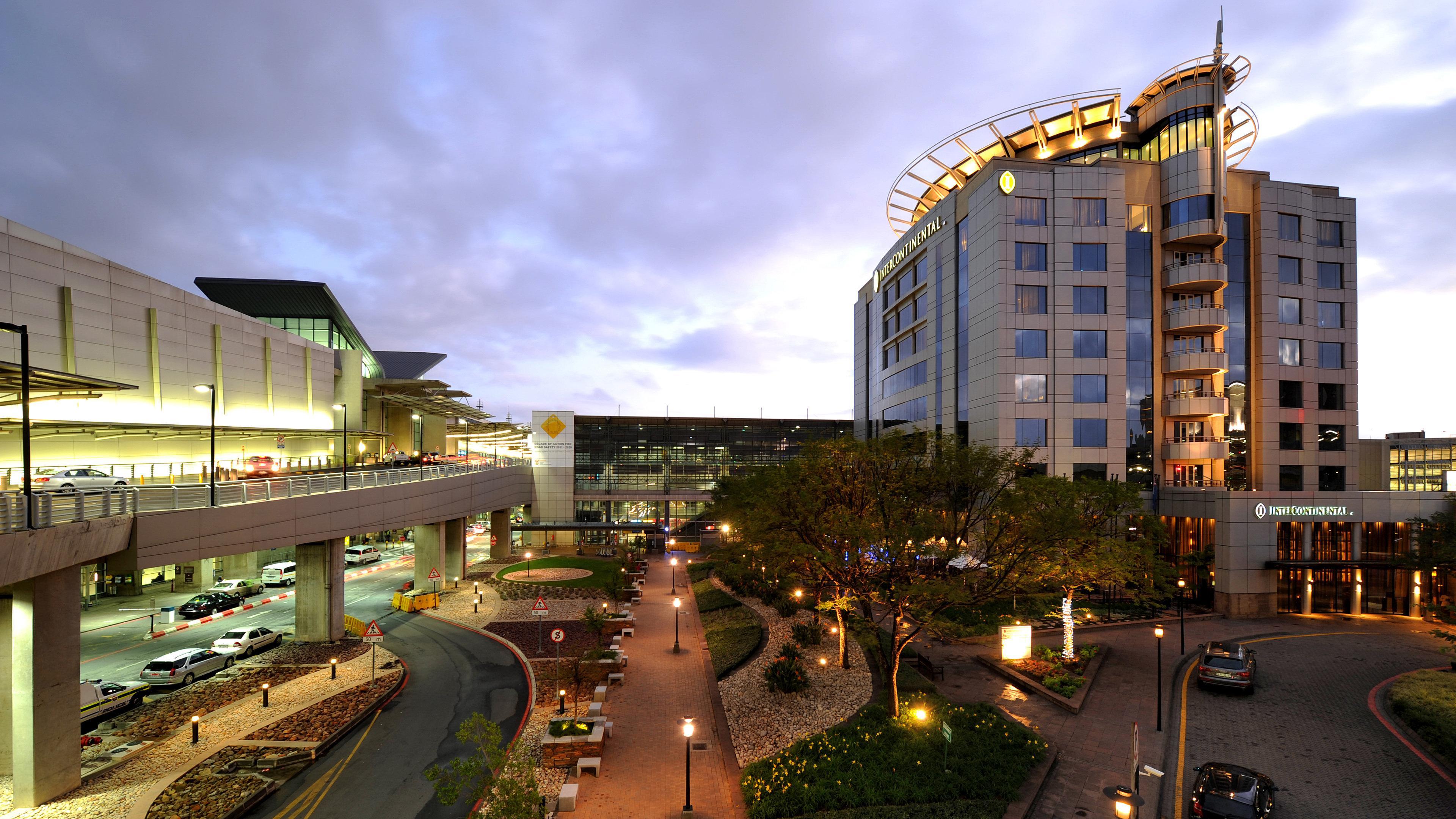 Intercontinental Johannesburg Or Tambo Airport Hotel By Ihg Kempton Park Extérieur photo The Village at San Diego International Airport