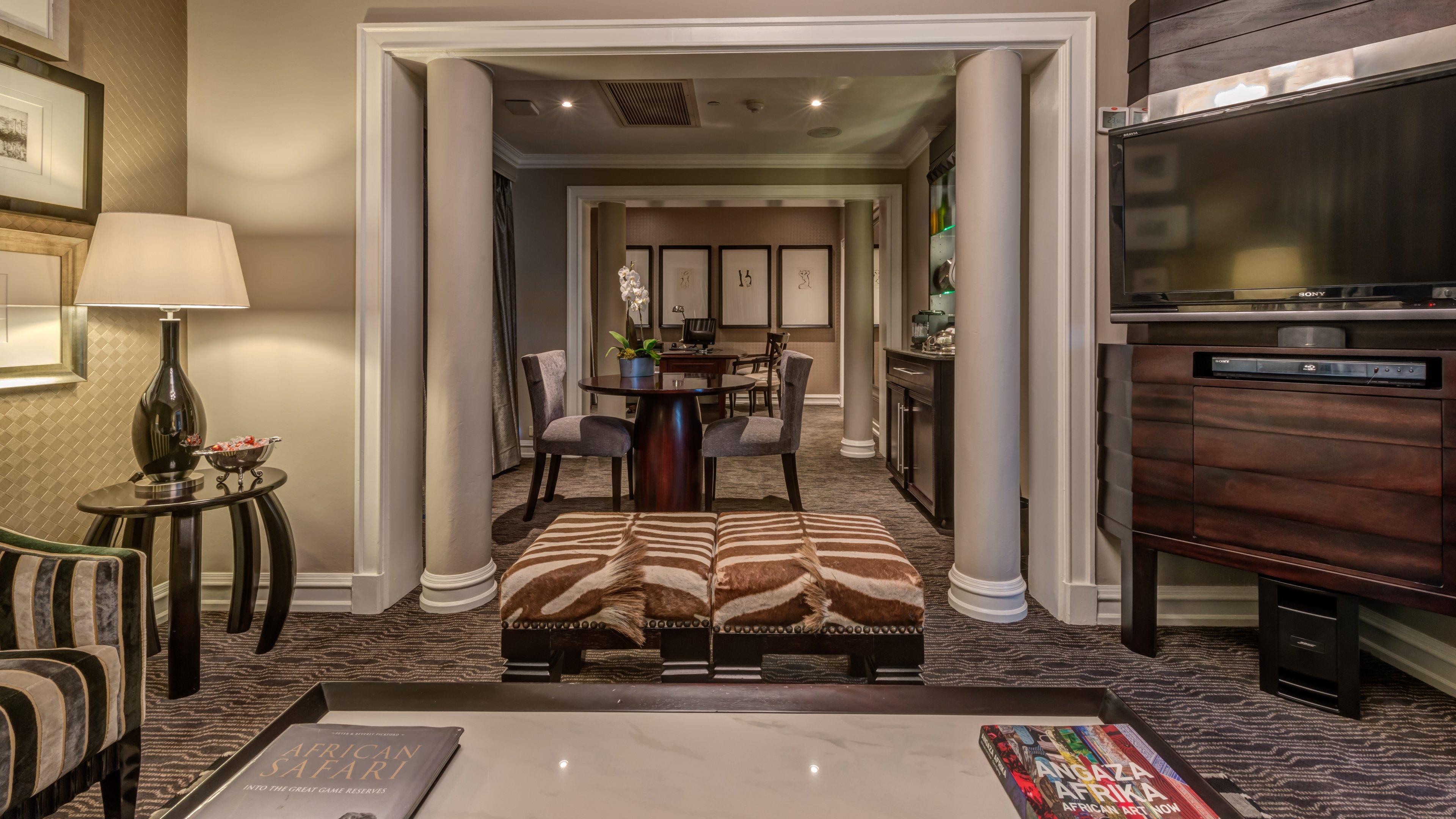 Intercontinental Johannesburg Or Tambo Airport Hotel By Ihg Kempton Park Extérieur photo A suite at The Ivy Hotel